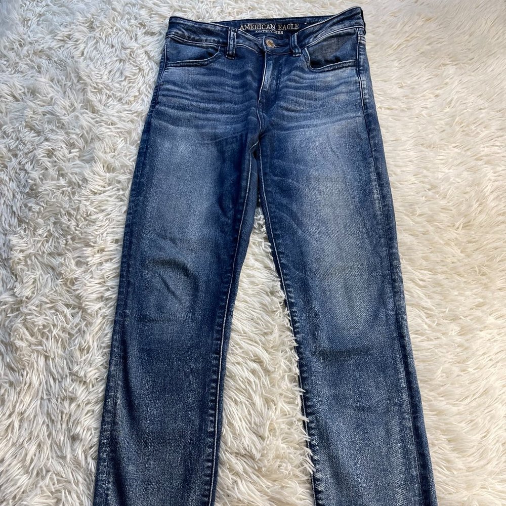 American Eagle Hi-Rise Jegging Crop Light Washed - 6